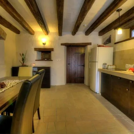 Stone House Dom wakacyjny Kotli