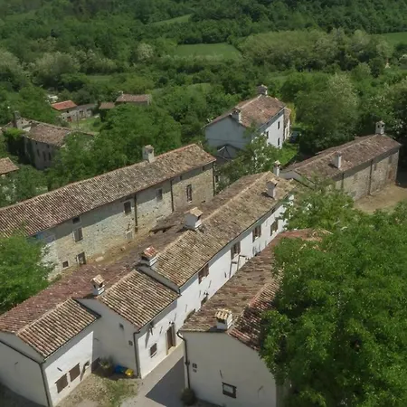 Dom wakacyjny Stone House *
